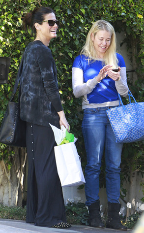 Sandra Bullock, Chelsea Handler Sandra Bullock, Chelsea Handler